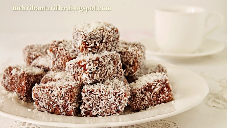 Bir Lokmada Yersin: Hindistan Cevizi Küpleri Tarifi